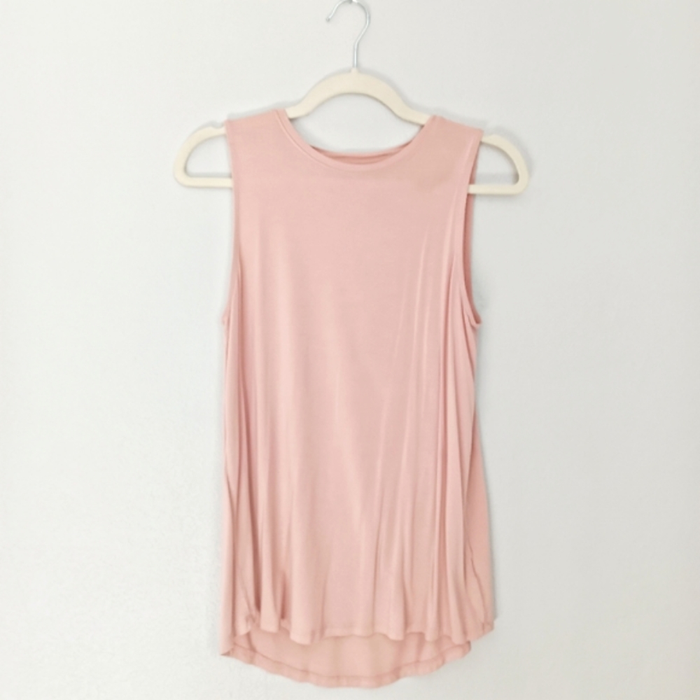 A New Day Flowy Stretchy Tank Top/Tunic Light Pink Small